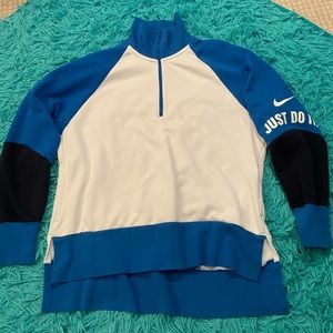 Nike half zip!!